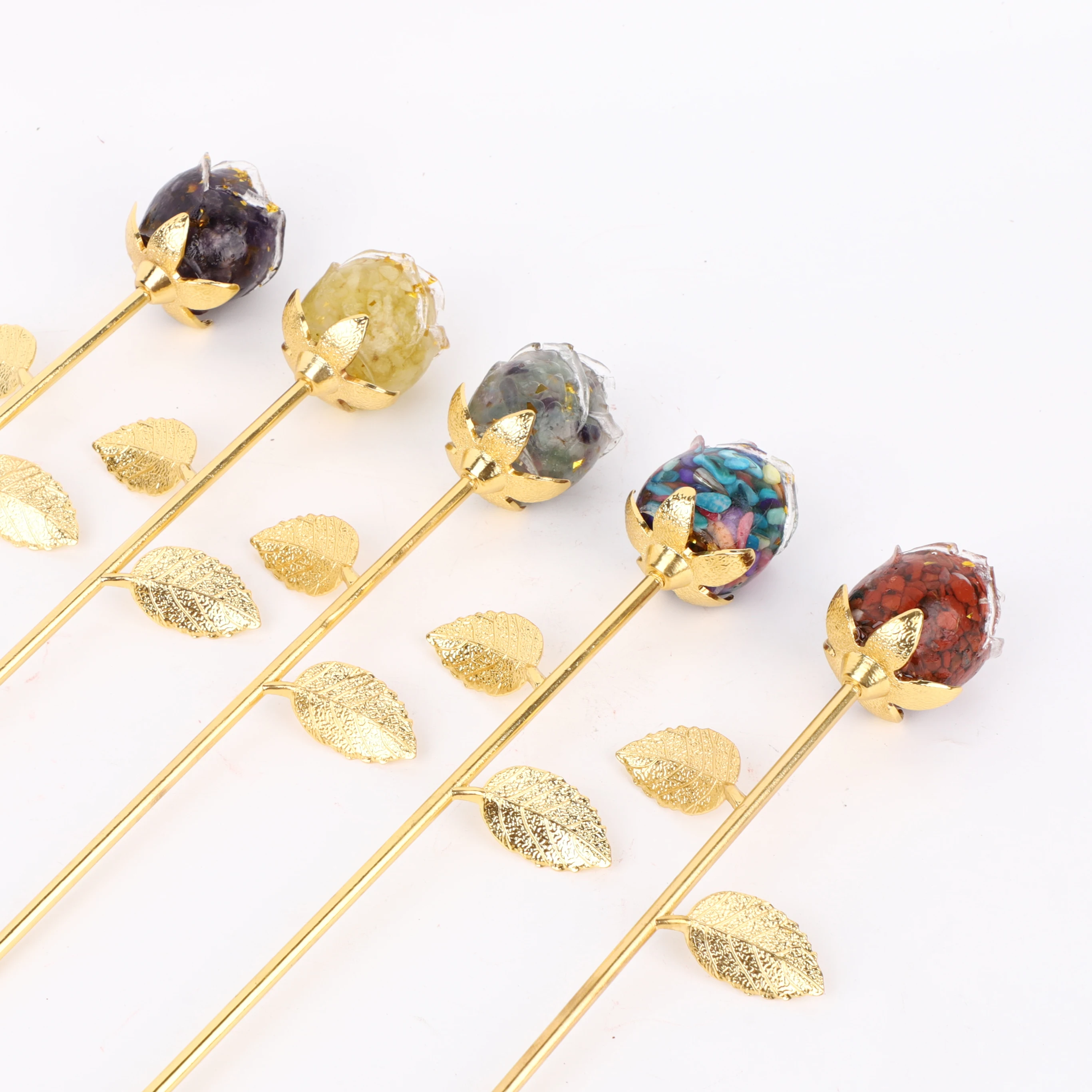 Natural crystal Red jasper Rose  Natural  Crystal Flower Carvings Home Decoration Gift