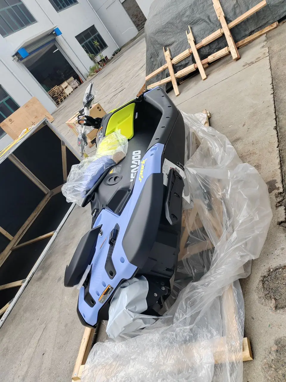 2024 Bombardier BRP Spark Trixx 90HP Sea-Doo Motor Boat Original and Hot Sale 4 Stroke Engine