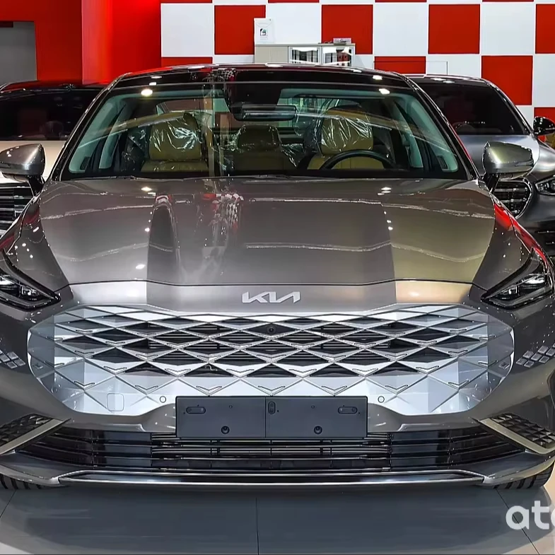 Без вмятин б/у Kia K8 3.5L V6 FWD полный вариант 2023 модельных годовых автомобилей серебристого цвета готов к работе