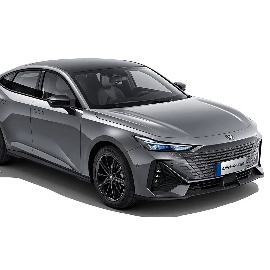 UNI-V 2024 2.0T with ABS panoramic sunroof 5-door 5-seat sedan Gasoline New vehicle HOT Selling