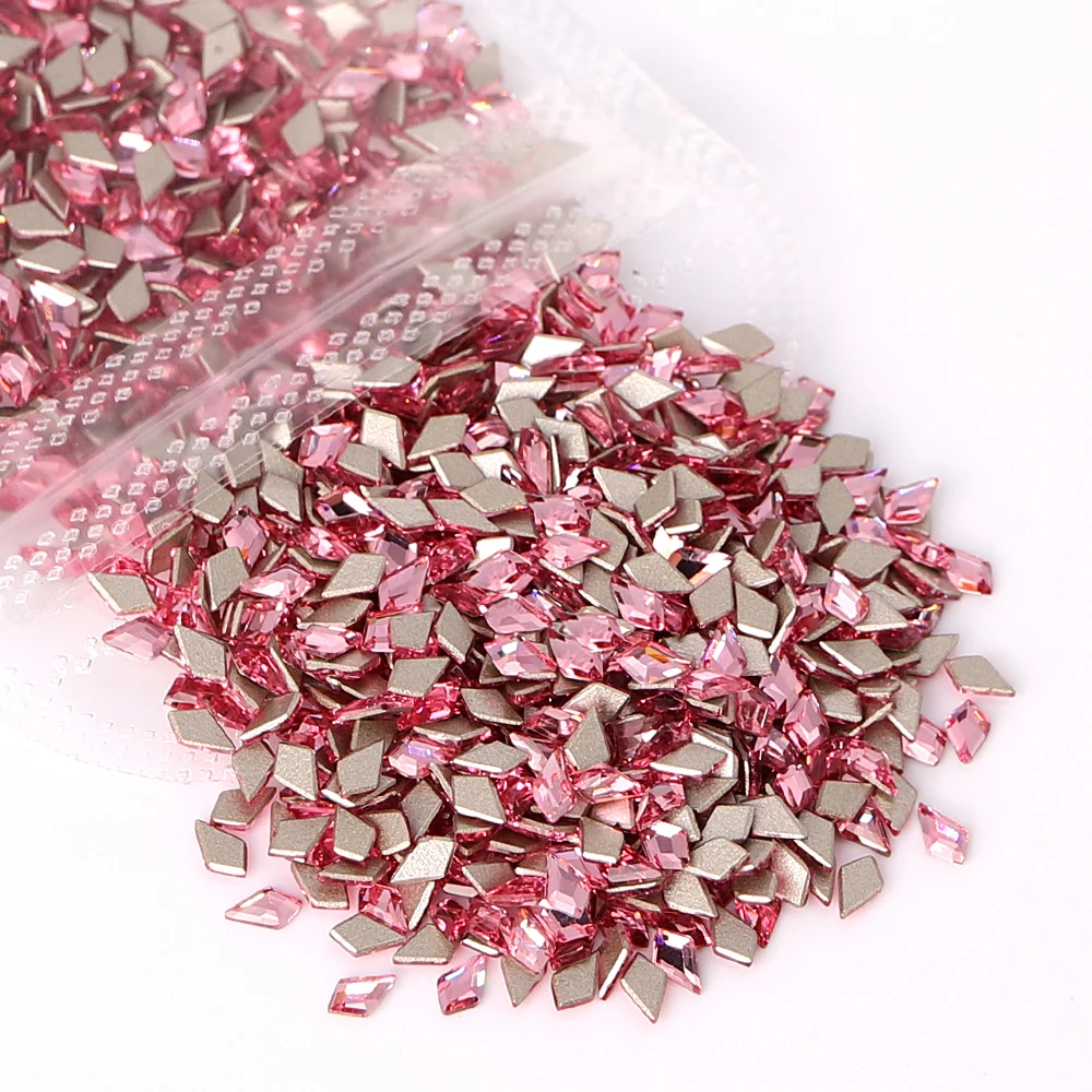 QIYI High Quality Hot Sell Stylish Multi Fashion Luxury Quality Shimmering Arrow Glass Beveled Flat Back Rhinestone For Nail Art