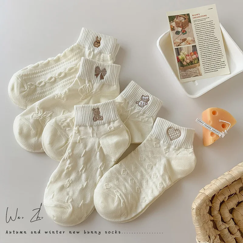 Летние Новые однотонные Дышащие Короткие носки с 3D вышивкой медведя любви женские носки-лодочки белые женские хлопковые носки до щиколотки