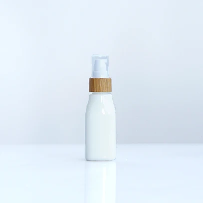 40 мл квадратная Опаловая белая керамическая косметическая бутылка с распылителем