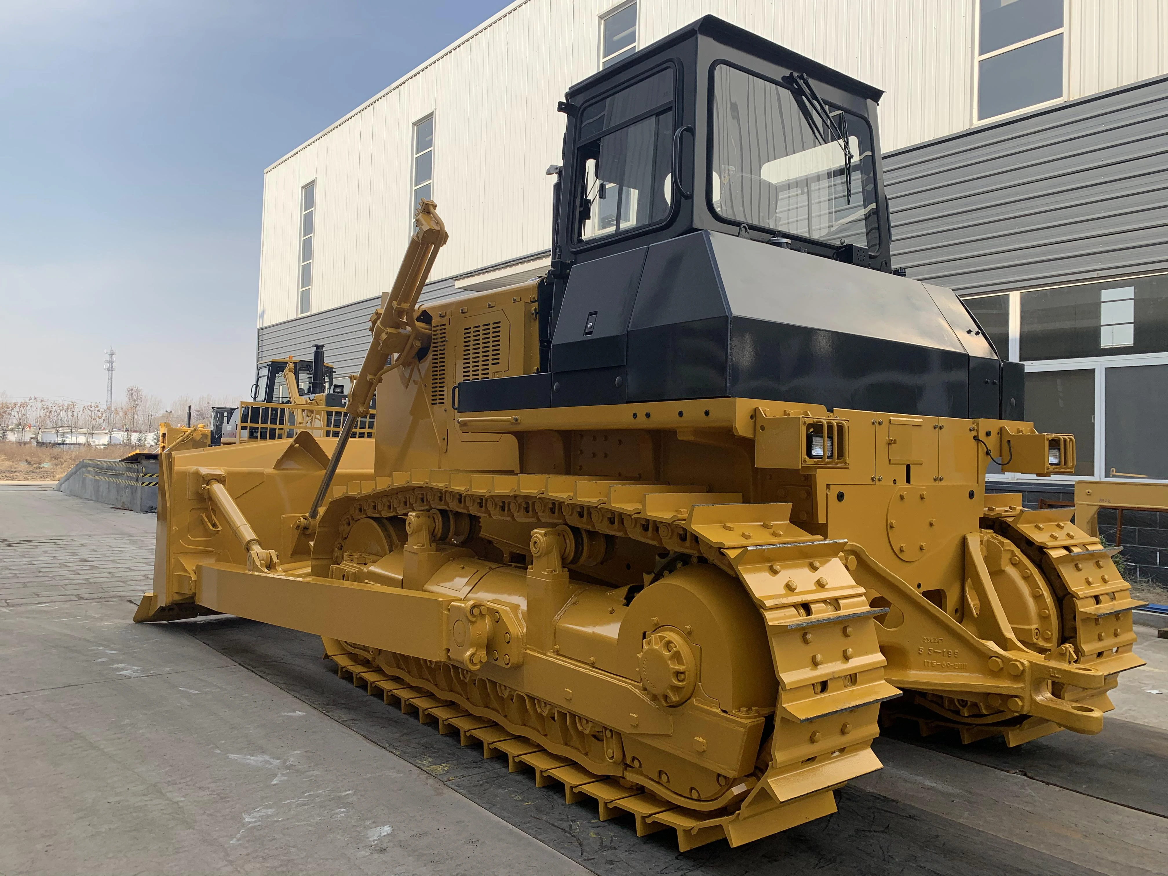  Бульдозер Haitui 320 320hp с тяжелой гусеницей для