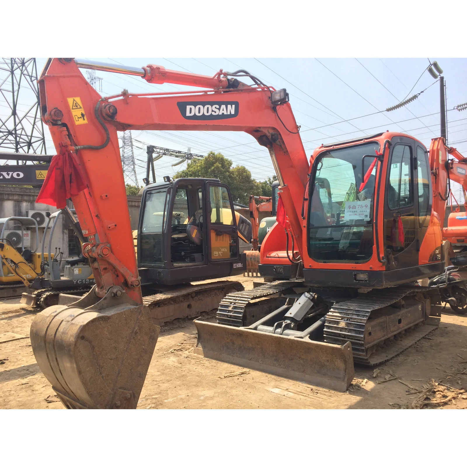 Competitive price mini compact used doosan DH75-9C 7.5 ton excavatora for sale DH 75