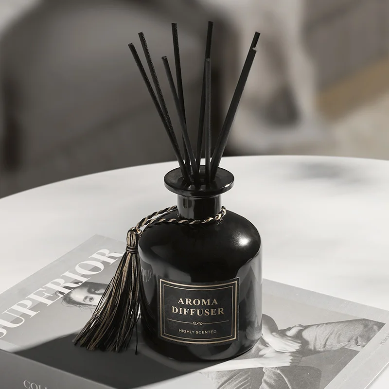 Natural Liquid Plant Essential Oil Aroma Home Room Scent Fragrance Luxury Reed Diffuser With Stick