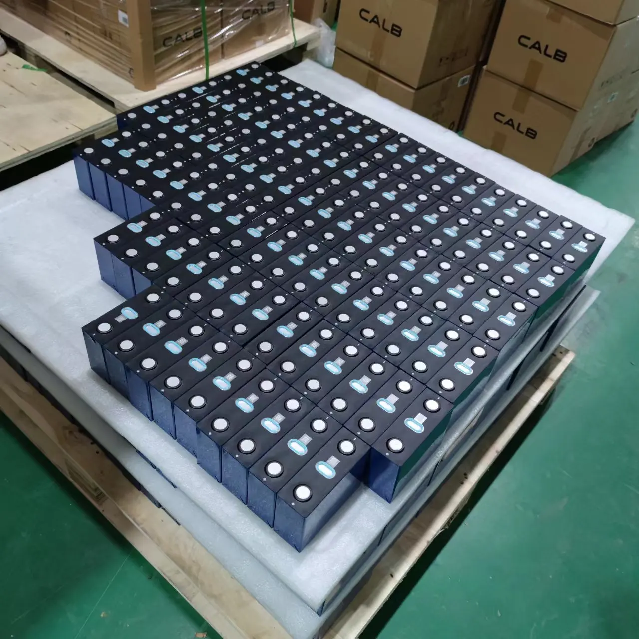 16PCS lifepo4  3.2V 88ah new deep cycle Rechargeable CALB lifepo4 new battery LFP EV solar battery with Free Busbar