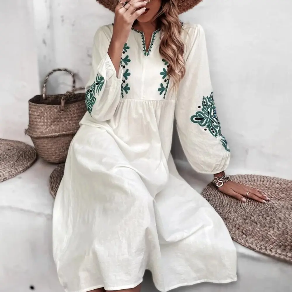 custom  Wholesale Ukrainian Short Dress Embroidered With Tassel Mini Dress Vintage Look Full Sleeve One Pieces Dress