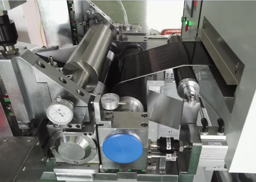 Для того чтобы свернуть батарея установка для термопереноса с сушильный шкаф для электрода машина для нанесения покрытия