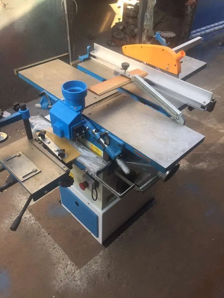 Туфли с новейшим дизайном высокой мощности, с высокой пропускной способностью деревообрабатывающий комбинированный настольный станок с множественные функции раскроечный станок