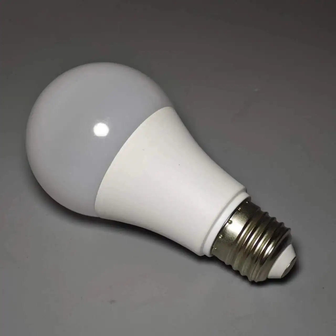 Low Voltage 12V 24V 36V LED Bulb Light