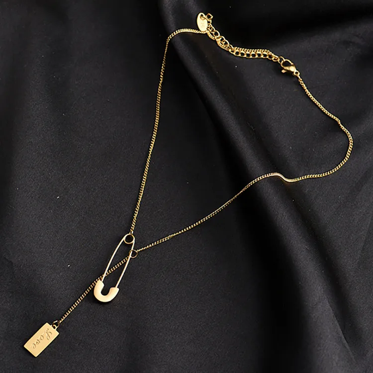 
Winstar S925 Sterling Silver Custom Pin Shape Square Brand Niche Design Necklace Prevent Allergies Female Trendy Clavicle Chain 