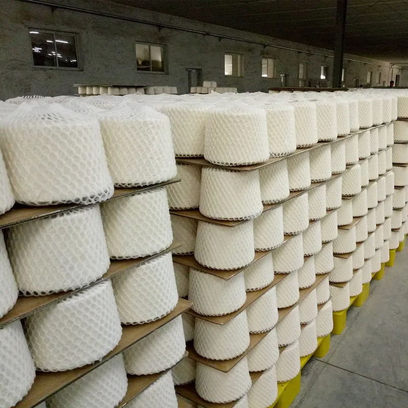 Low Price 50s/1 Raw White Recycled Polyester Spun Yarn for knitting and weaving