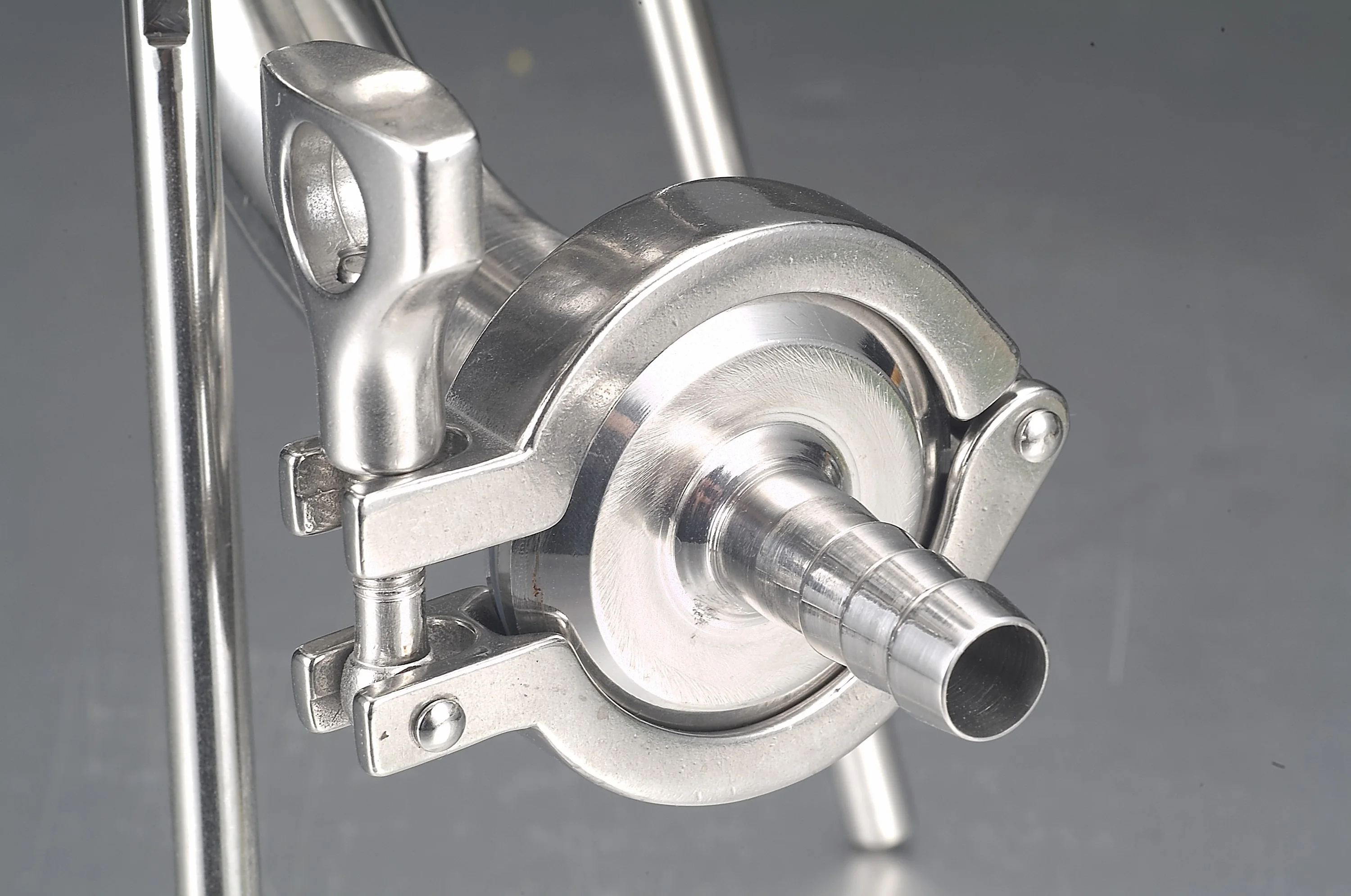 10 Inches SS Sanitary Cartridge Filter Housing 1 Core 3 Cores 5 Cores 316 & 304 Filter Housing