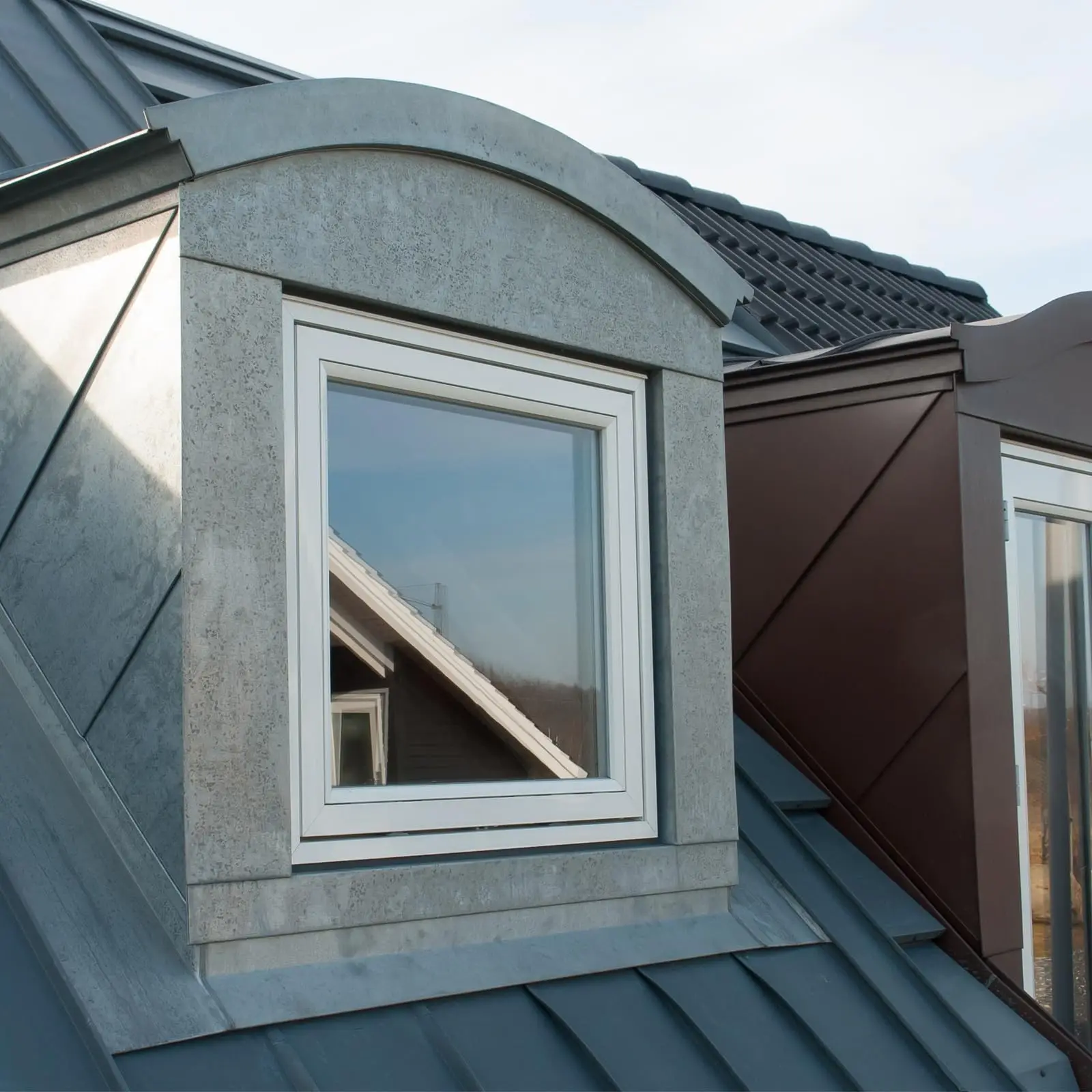 High-performance Out-swing Window Double Glazed Thermal Broken Custom Design Low-e Glass Sliding Windows folding