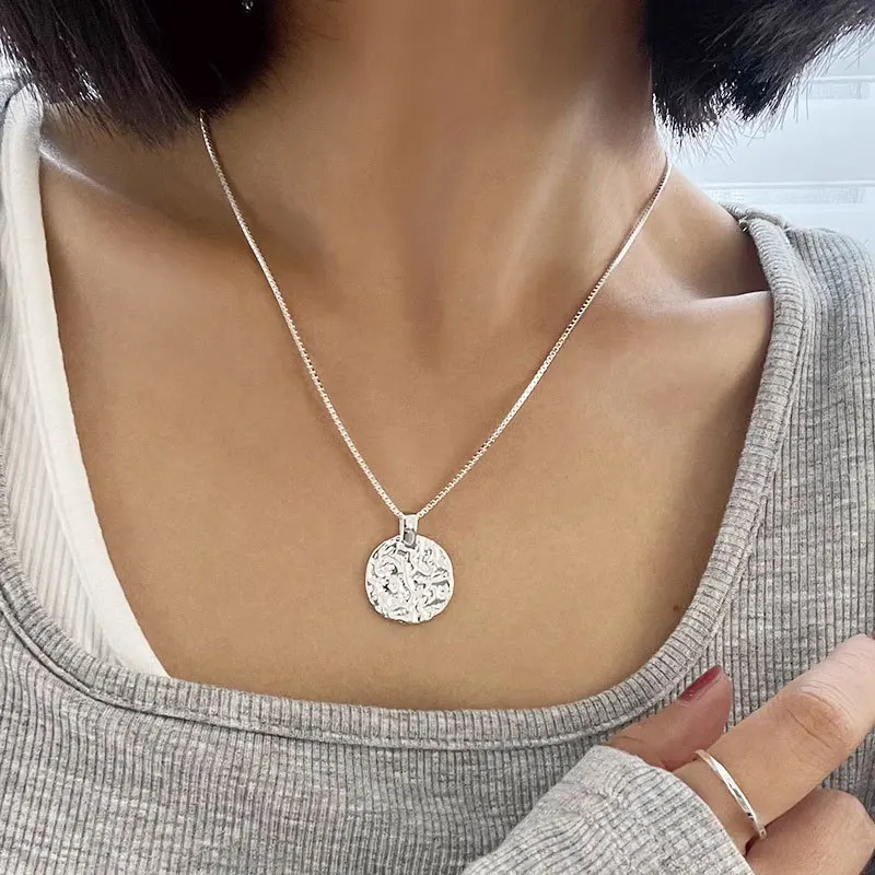 Ожерелье из серебра 925
