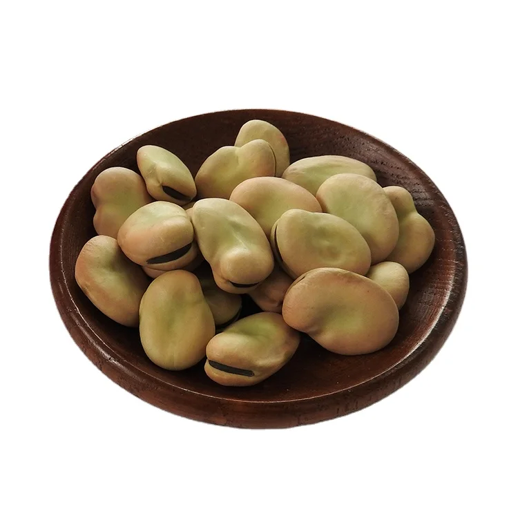 Chinese Broad beans in shell frying cooking