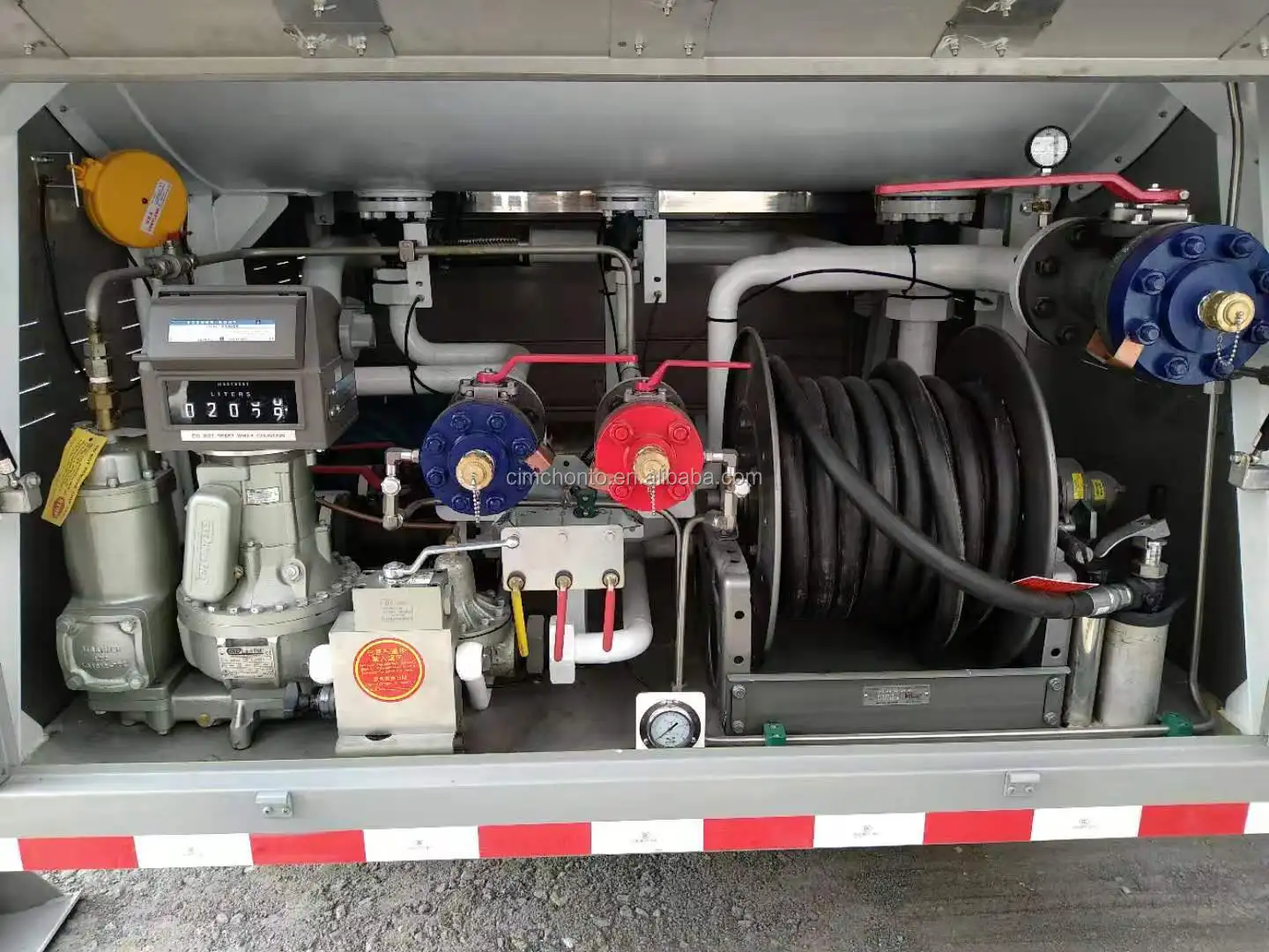 56.1 M3 26 T LPG Tank Semitrailer Triple Axles Transport Truck Road Tanker for Sale to Africa