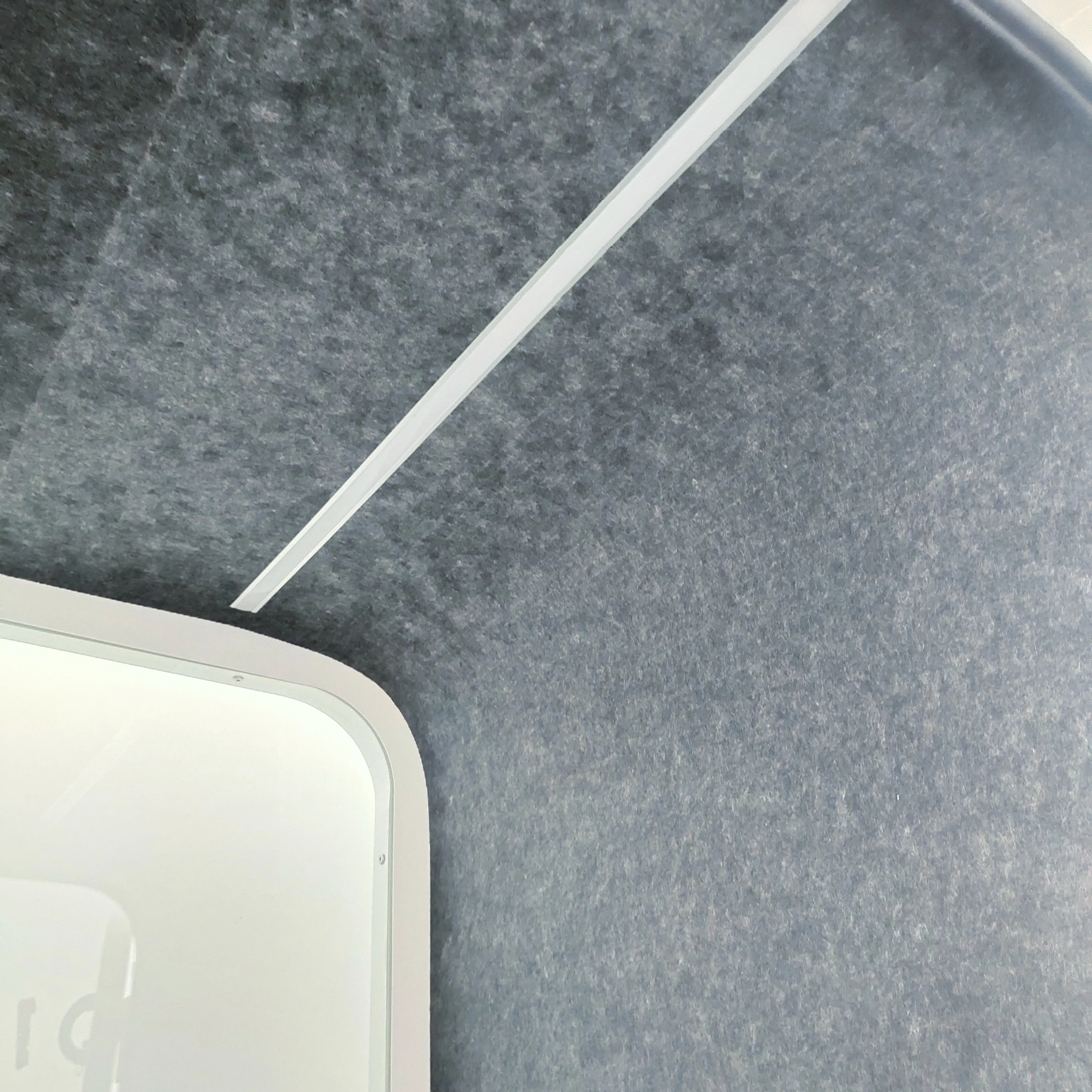 Rounded Solo Office Phone Booth Outdoor Teleconference Soundproof Acoustic Room