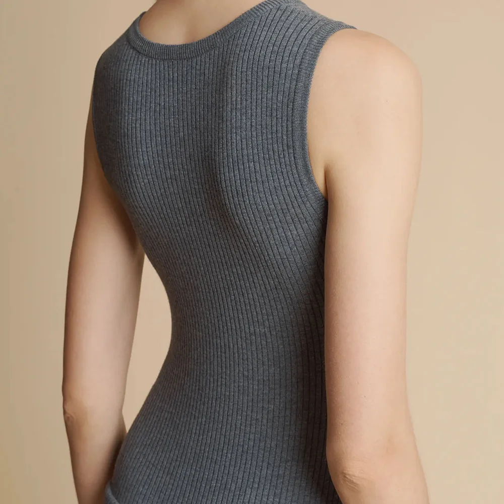 Knitwear Manufacturer Custom Autumn Winter fake two-piece look Pleated ribbed wool blend mid-length dressSleevelessKnit Sweater