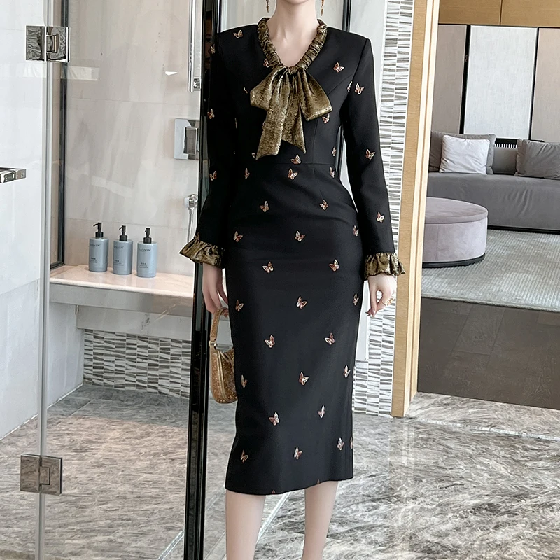 ZYHT 40675 Breathable Embroidery Butterfly Casual Dresses Pencil Black Long Sleeve Winter Midi Dress for Women