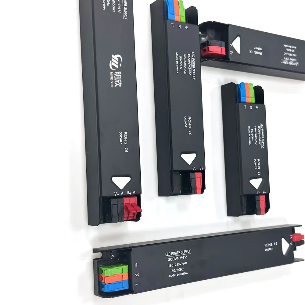 12V 24V Ультра тонкий и светодиодный источник питания 60W 100W 200W 300W 400W IP20 драйвер импульсный AC DC smps