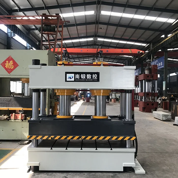 Steel Stone Coated Aluminum Metal Roof Tile Hydraulic Press Machine