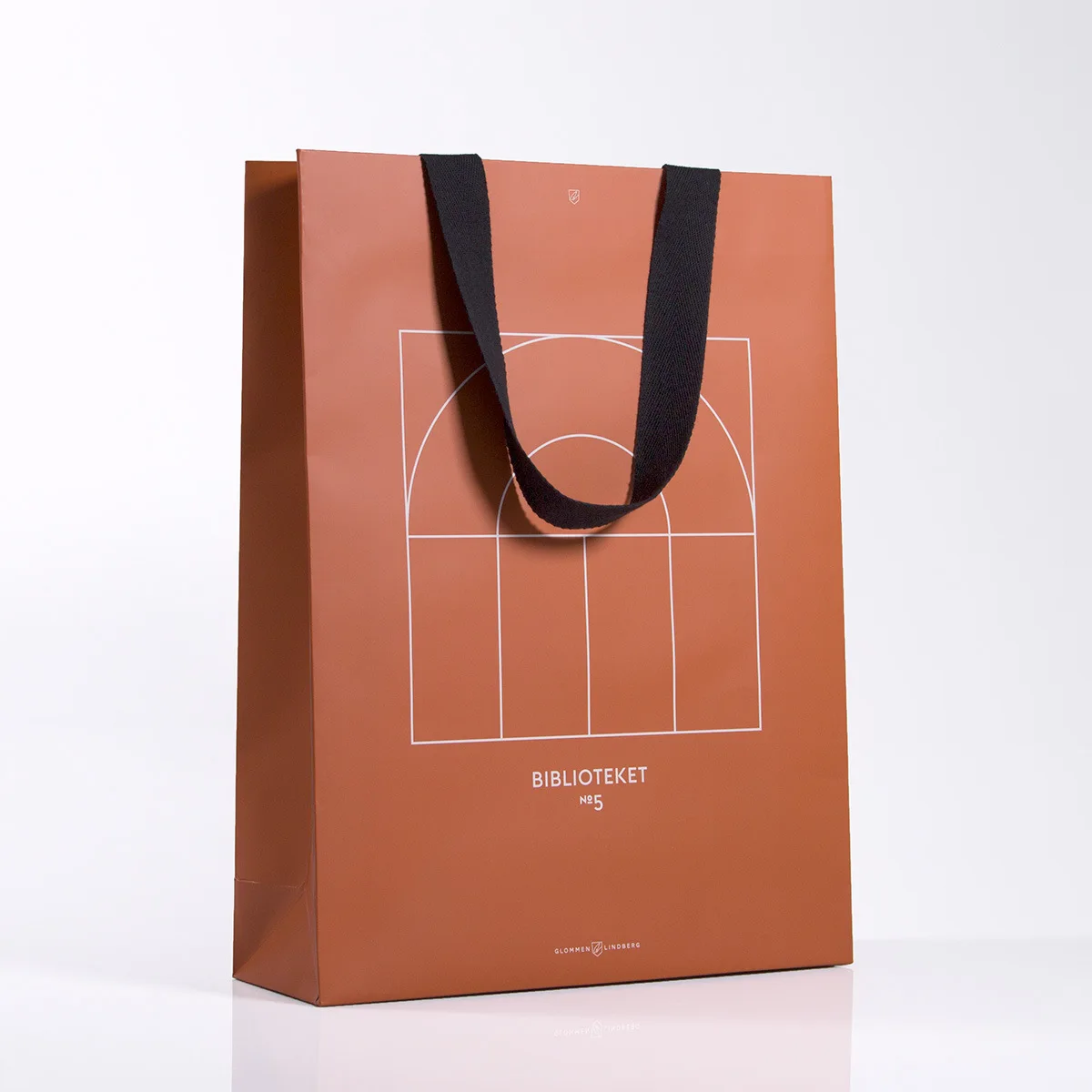 Paper Bag Custom Printed logo Luxury Clothing Shopping Paper Bags Boutique Recyclable Gift Bag With Ribbon rope