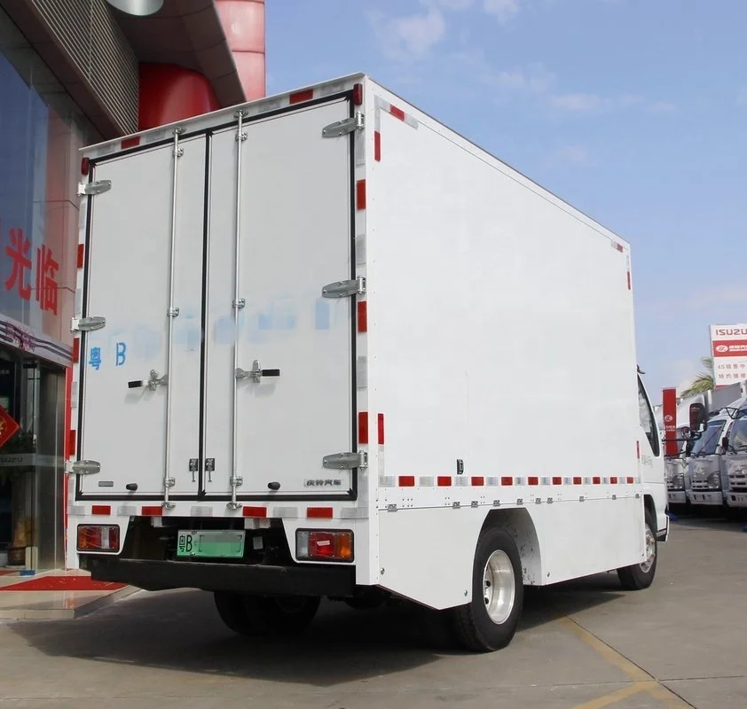 Pure electric power 4*2 lhd ISUZU 5 tons refrigerated van truck