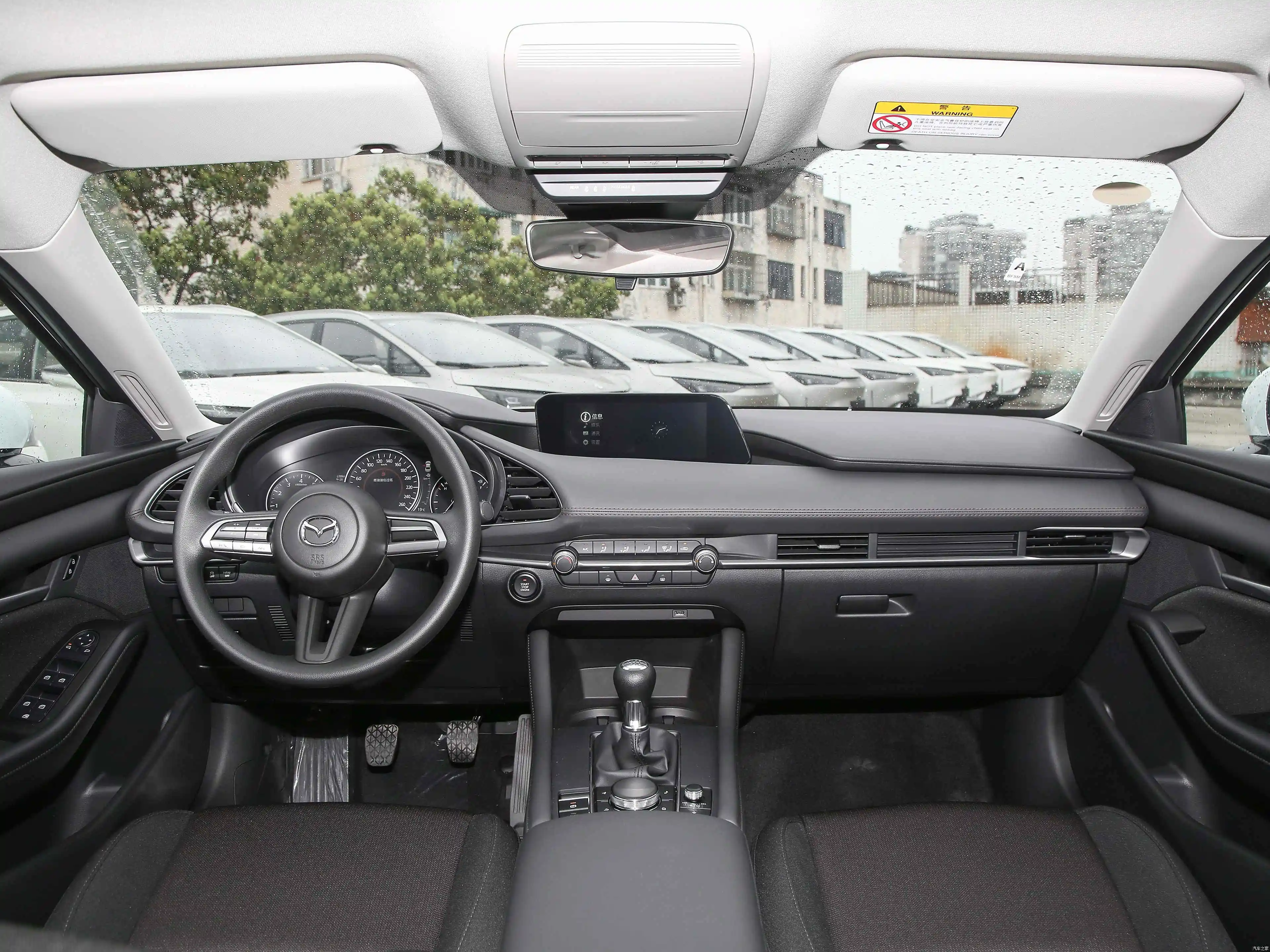 Mazda 3 Axela новые автомобили