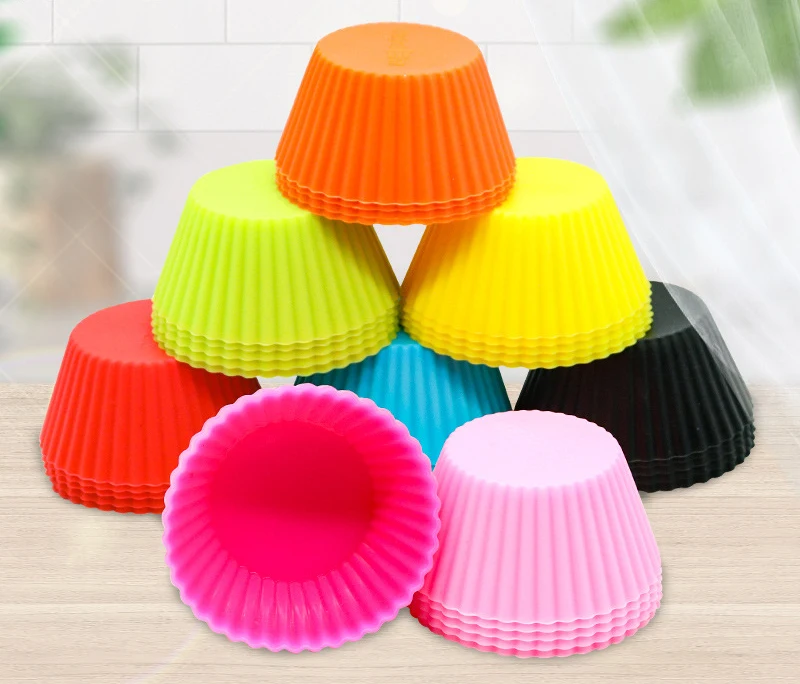 Wholesale Colorful 24 Silicone Muffin Cup Cake Baking Mold Set