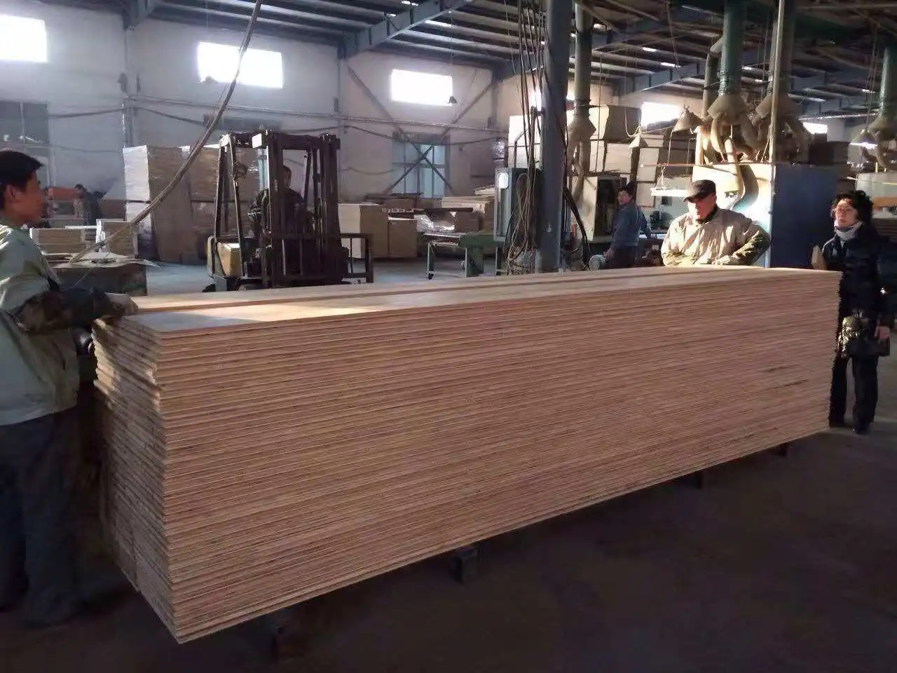 Three Layer & Multi Layer European Oak Wood Very Big Size Wood Flooring Wide Board Plank Flooring