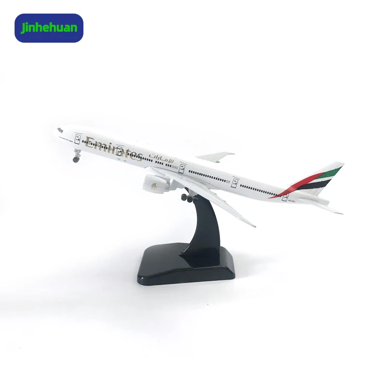 United Arab Emirates B777 Airplane Model Diecast Toy 1:200 For Kids Gift Small Aircraft Models For Boys Alloy Diecast Toys