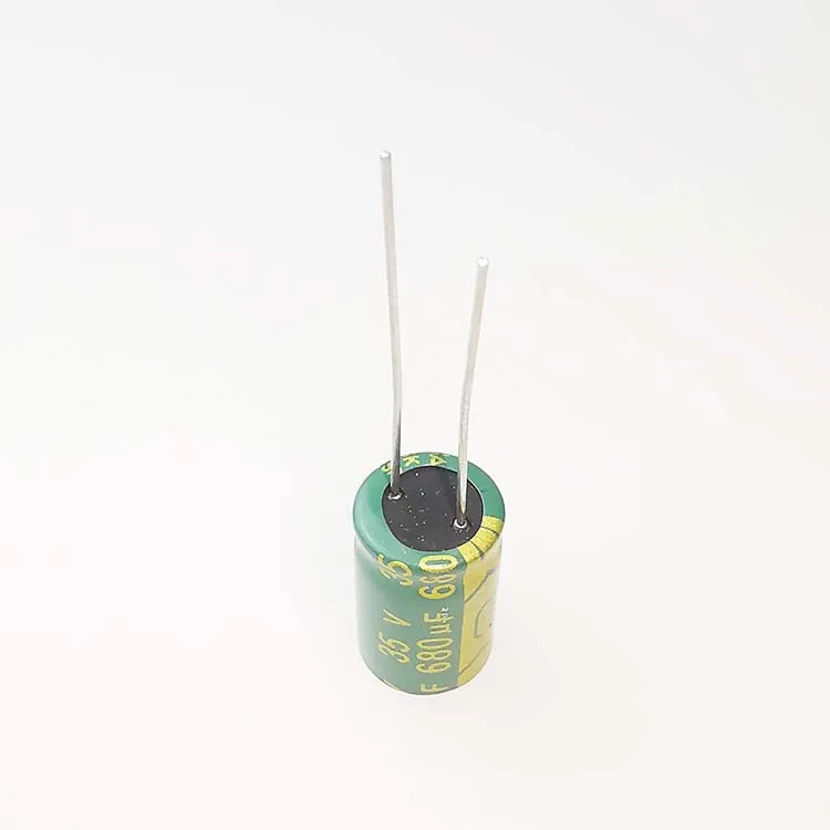 Factory Direct Sales 10*17MM Aluminum Electrolytic Capacitor 680UF/35V for Switching Power Supply