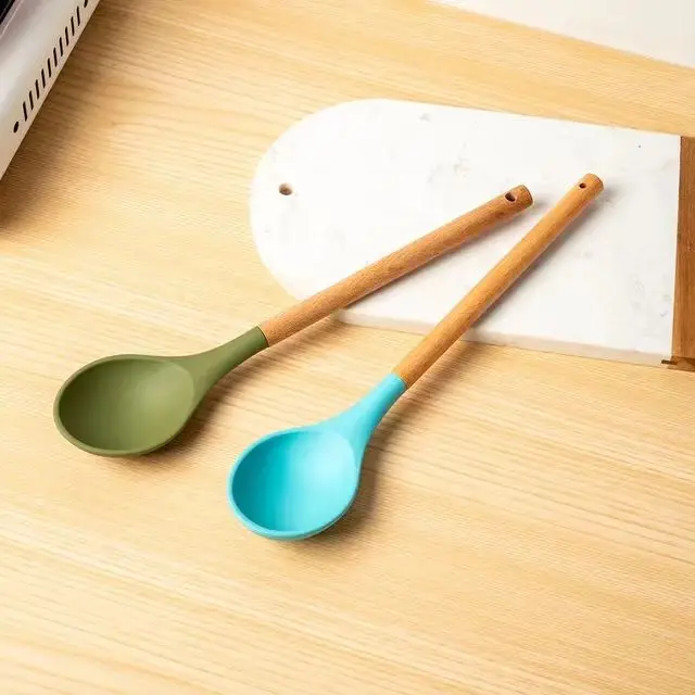 4 Pcs Heat Resistant and Non-stick Wooden Handle Silicone Utensils Kitchen Gadget Tools Spatula and Scoop