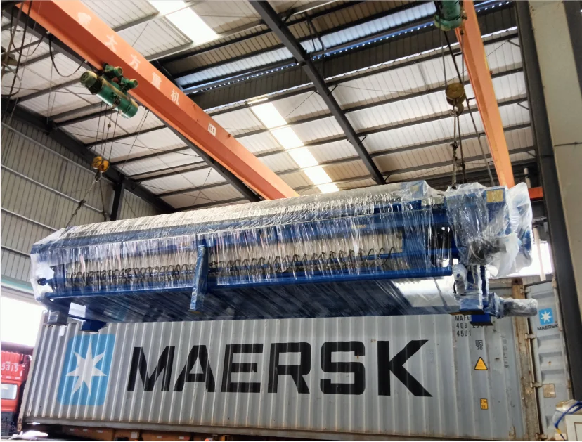 Acid and alkali resistant polypropylene filter cloth for membrane cloth for filter press