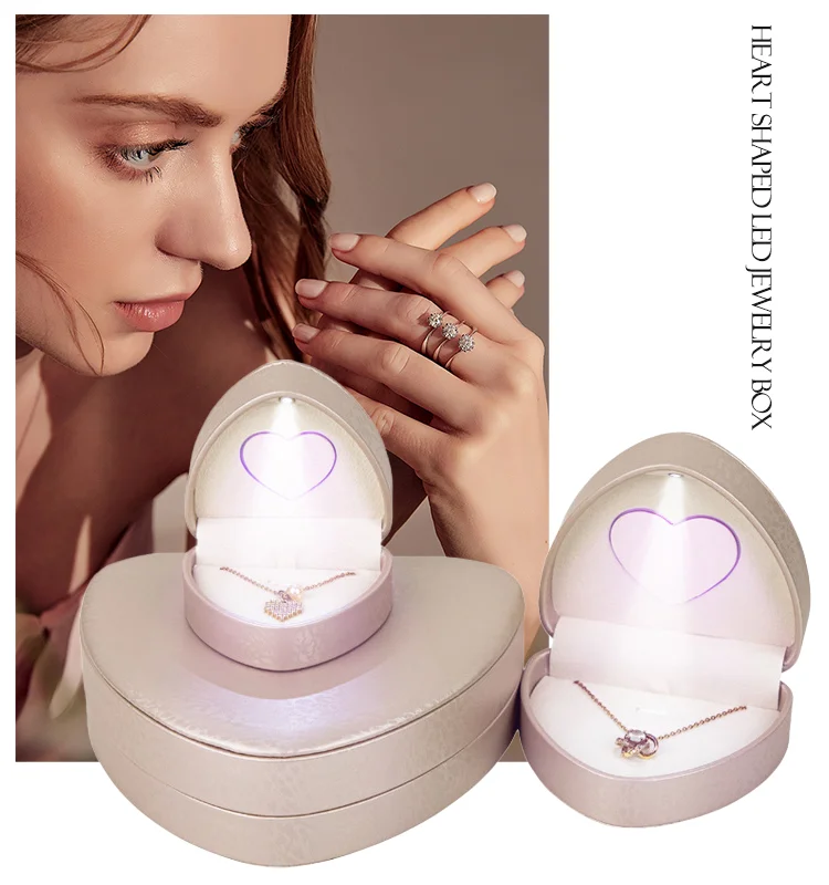 New heart-shaped creative PU leather LED necklace ring earrings jewelry set jewelry packaging gift box