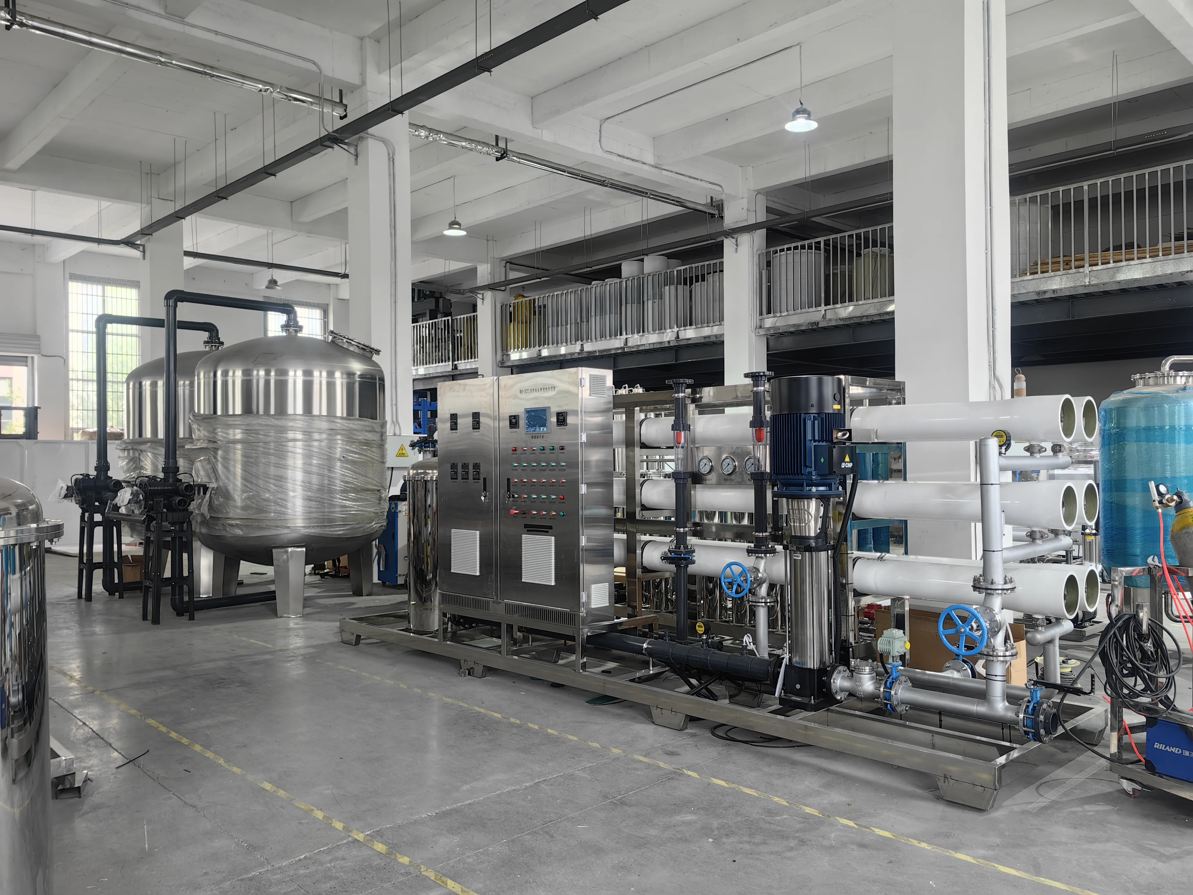 Industrial RO Pure Water Equipment Manufactured Reverse Osmosis Water Filter System