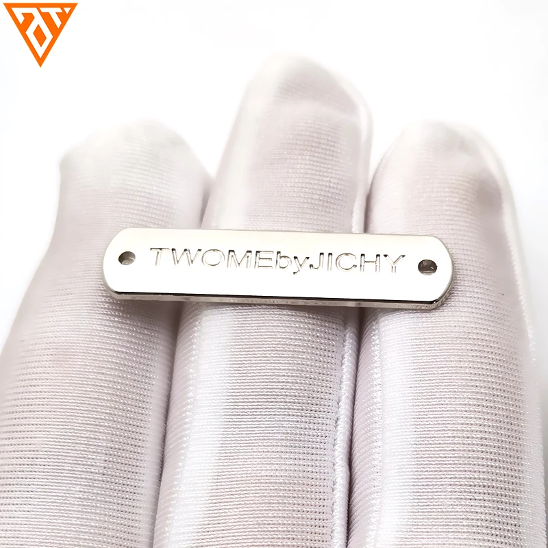 Metal Labels Tags High Quality Custom Stainless Steel Clothing Label Oem and Odm Custom Metal Bag Logos for Clothing Metal Label