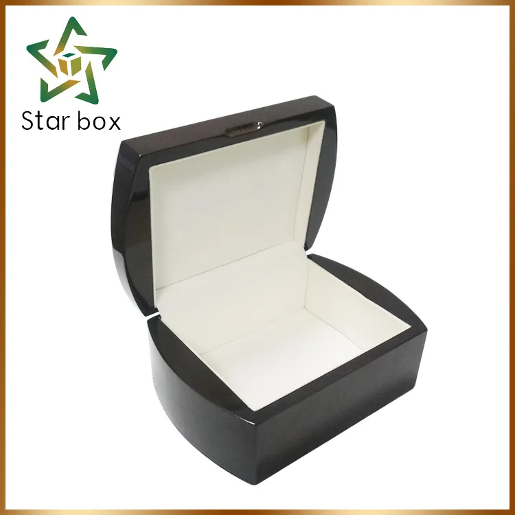 New arrival pantone color accept piano lacquer watch box wooden watch gift display storage boxes with pillow