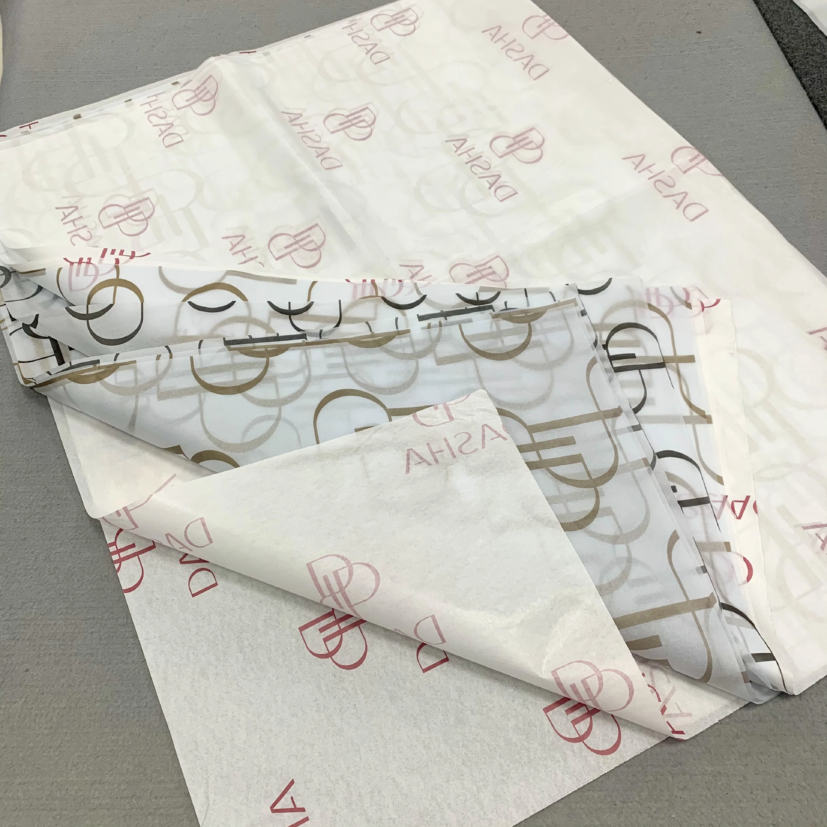 Customized Logo 17g/22g/30g Gift /Clothing /Bouquet Wrapping Tissue Paper Gift Packing Box Wrapping Paper