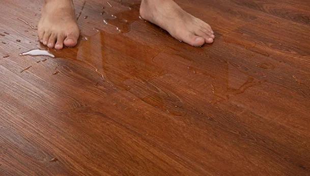 New Design Click Lock System Waterproof Anti-slip Plastic SPC Flooring For Hotel