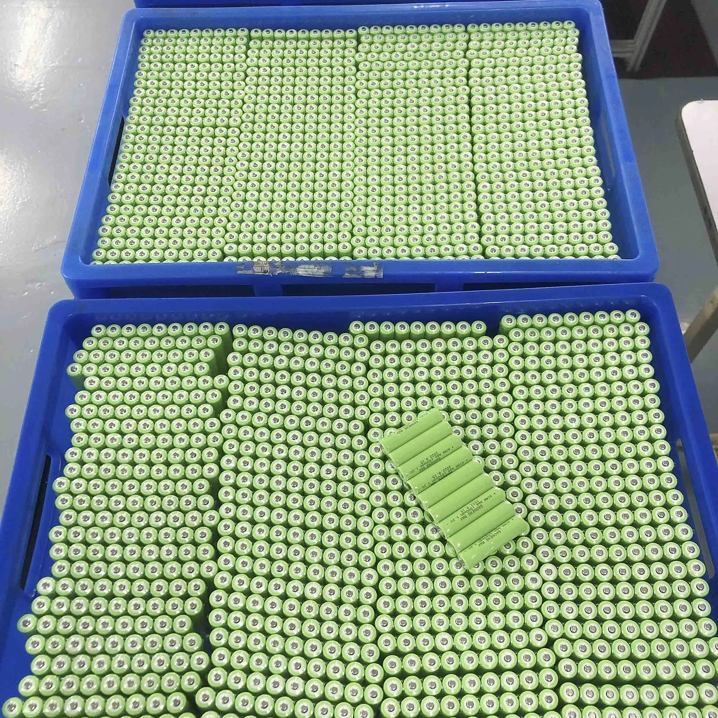 Free sample Factory OEM Multi Function rechargeable nimh batteries solar aa 1.2v 1000mah