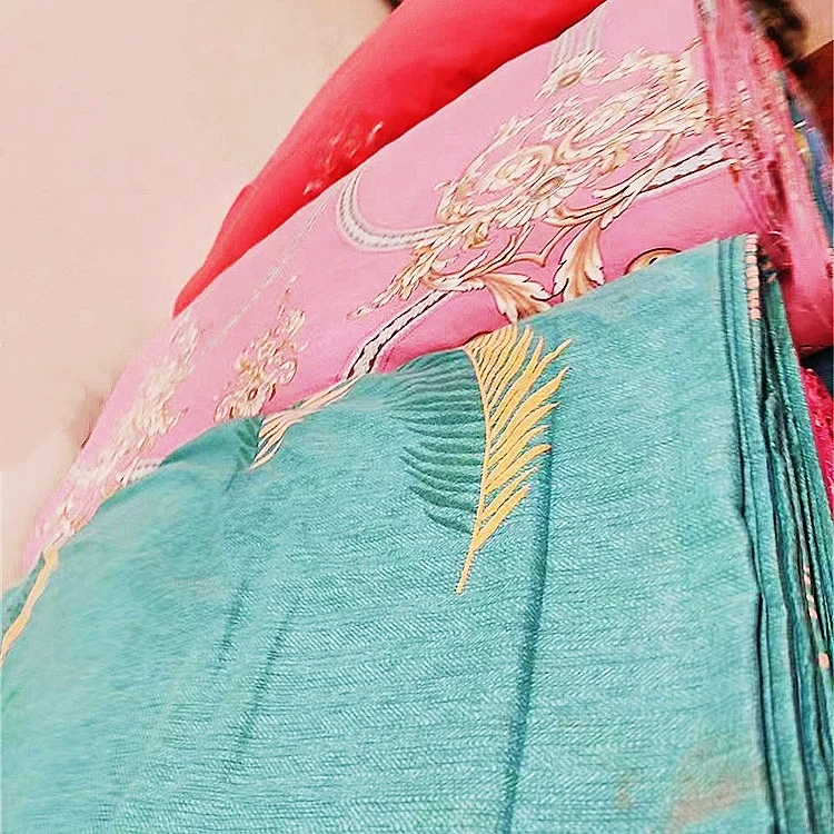 Keqiao Wholesale Cotton Polyester Bed Sheet Stocks Fabric Woven Printed Material Sheeting