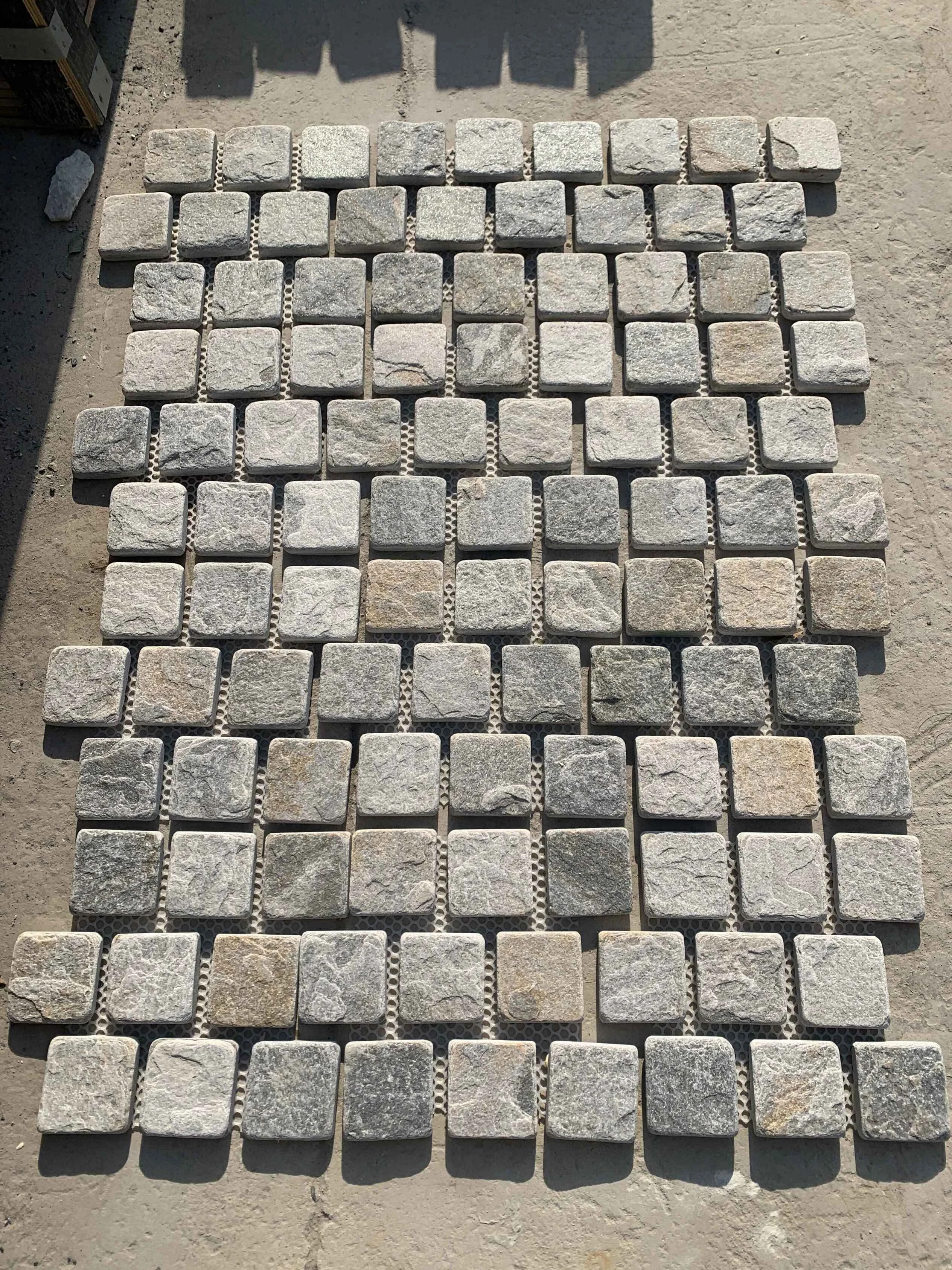 High Quality Small Cube Pattern Slate Stone Mosaic Tile