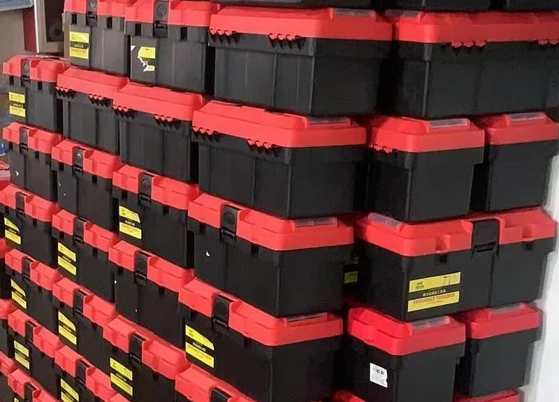 Pneumatic puller tools