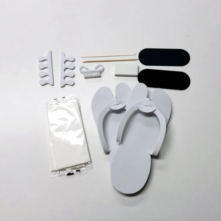 Professional Pedicure Tools Sets In a Box 13 in 1 Luxury Custom Logo Disposable Nail Care Spa Manicure Pedicure Kits