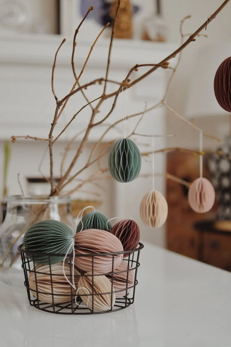 Popular Window Display decoration Paper Ornaments Christmas tree decoration for Home Christmas Paper baubles Easter Egg