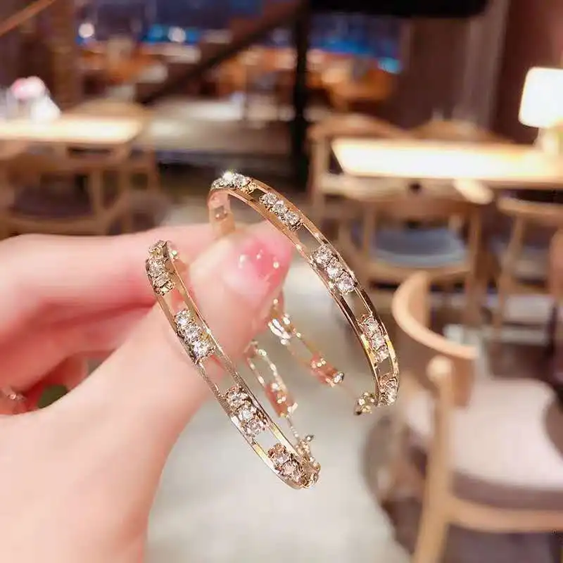  2021 New Gold Color Crystal Hoop Earrings for Women Rhinestone Round Circle Zircon Statement