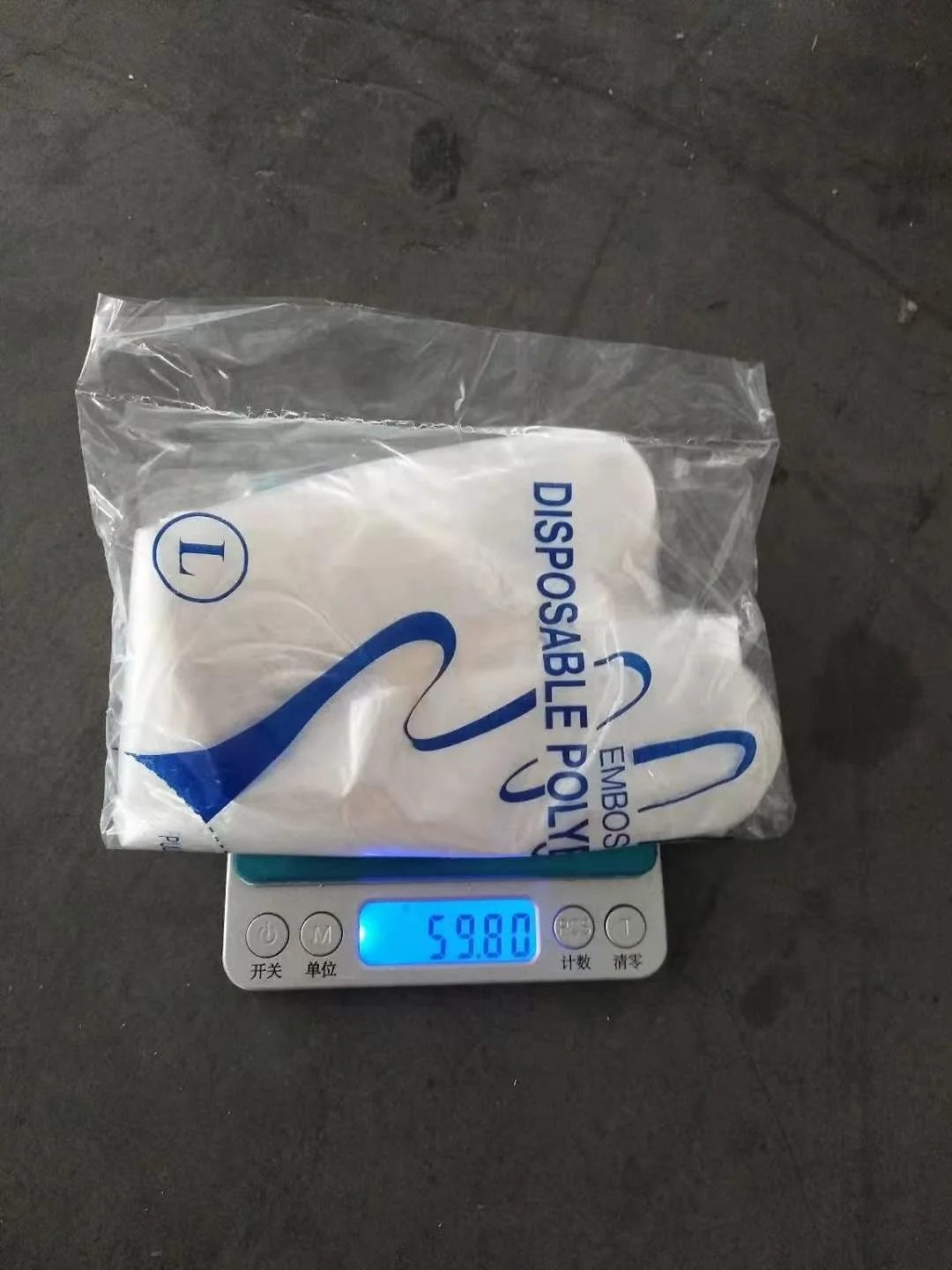 Factory wholesale PE Film single us gloves disposable long plastic gloves